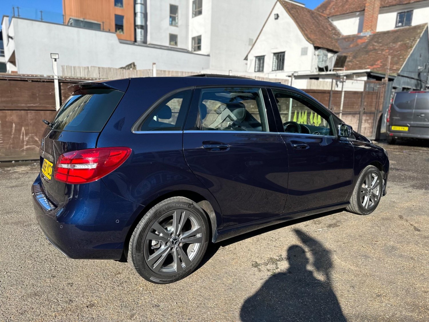 Mercedes-Benz B-Class Listing Image