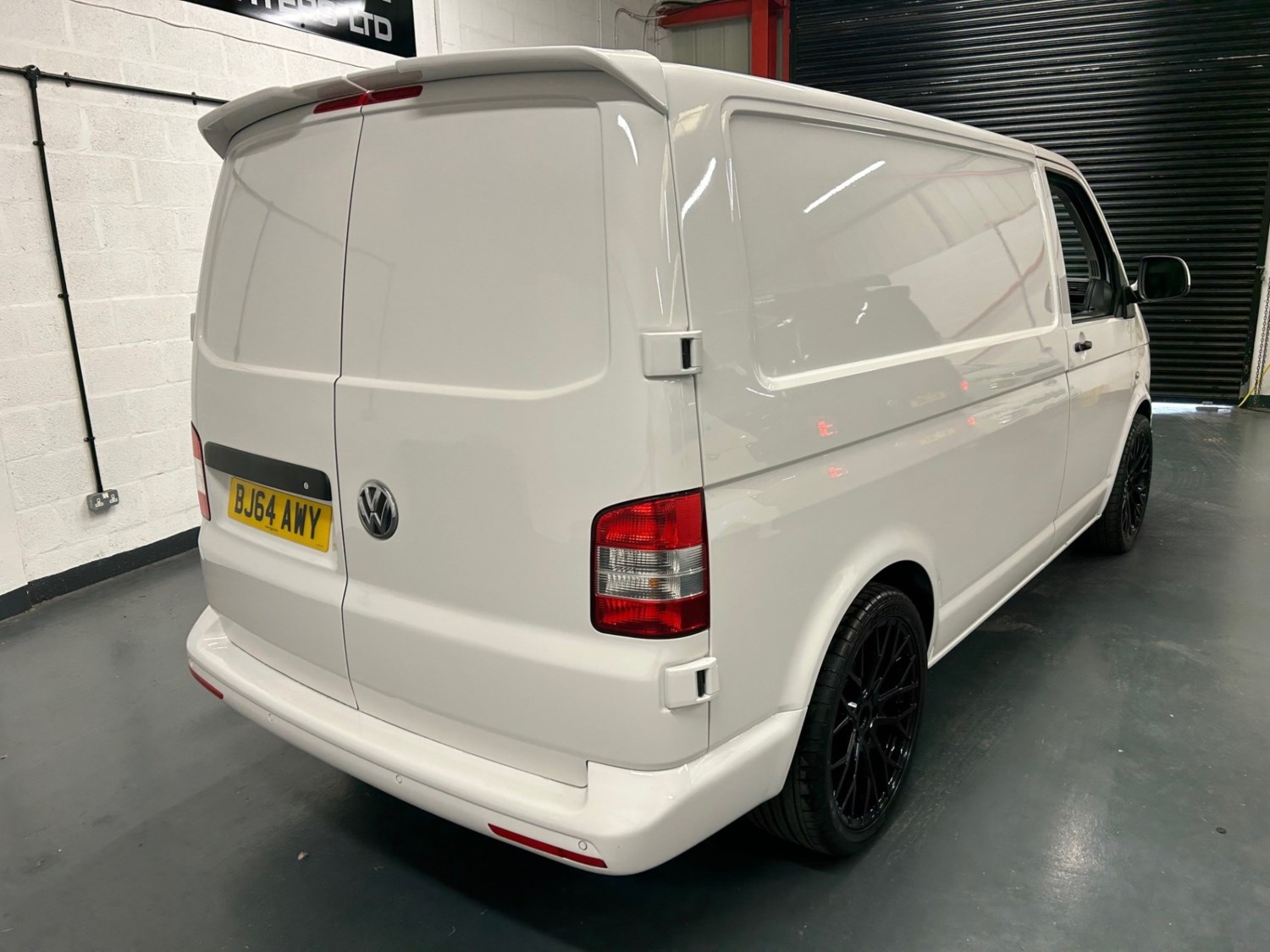 Volkswagen Transporter Listing Image