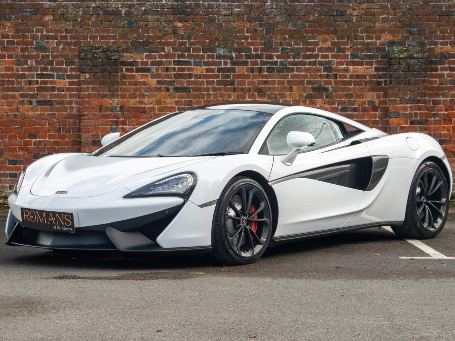 McLaren 540C Listing Image