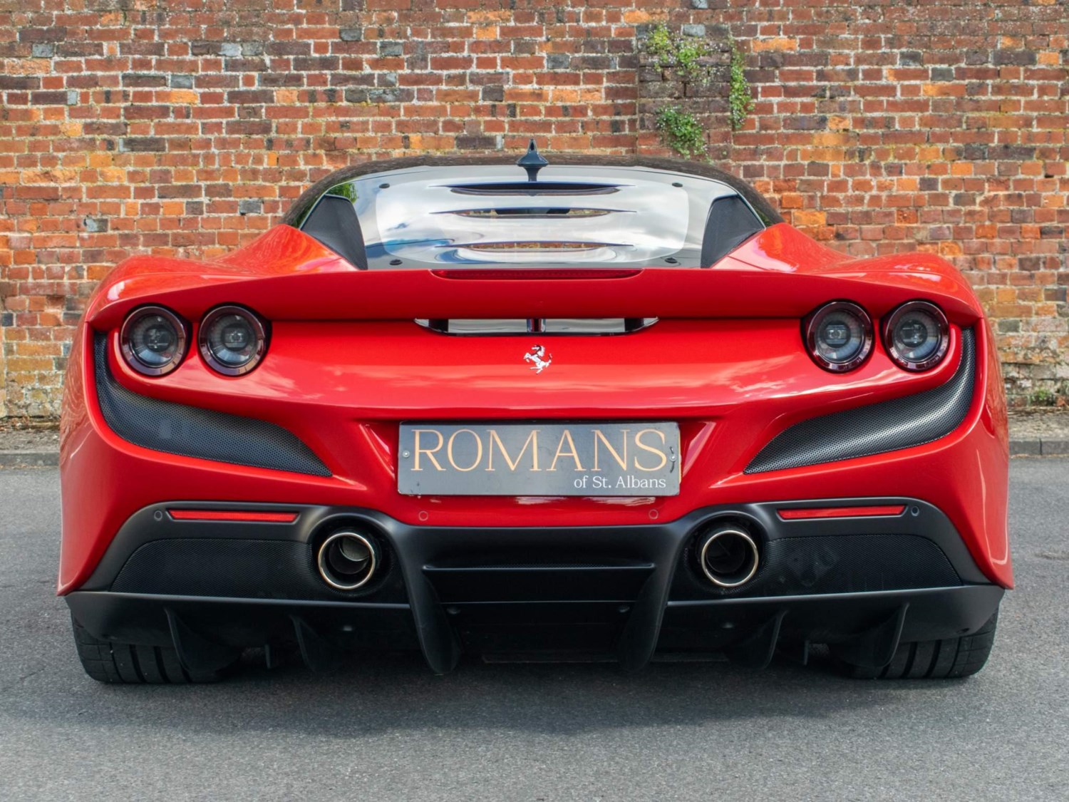 Ferrari  Listing Image