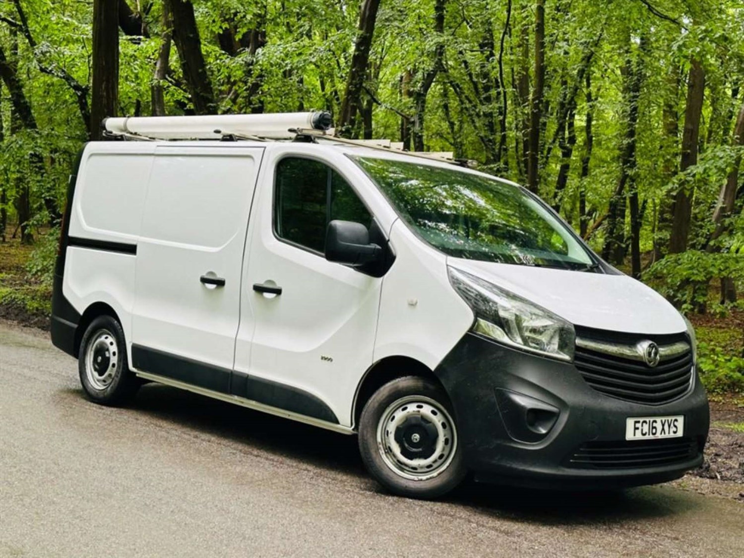 Vauxhall Vivaro Listing Image