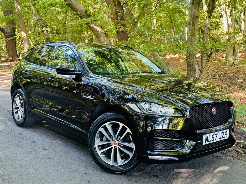 Jaguar F-PACE Listing Image