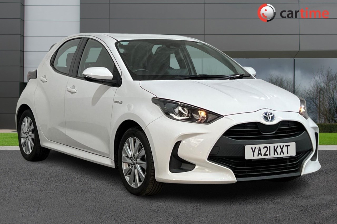 2021 used Toyota Yaris 1.5 ICON FHEV 5d 114 BHP Reverse Camera, 7-Inch Media Display, Auto Wipers,