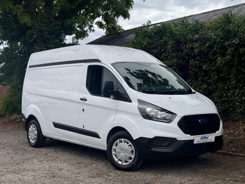 Ford Transit Custom Listing Image