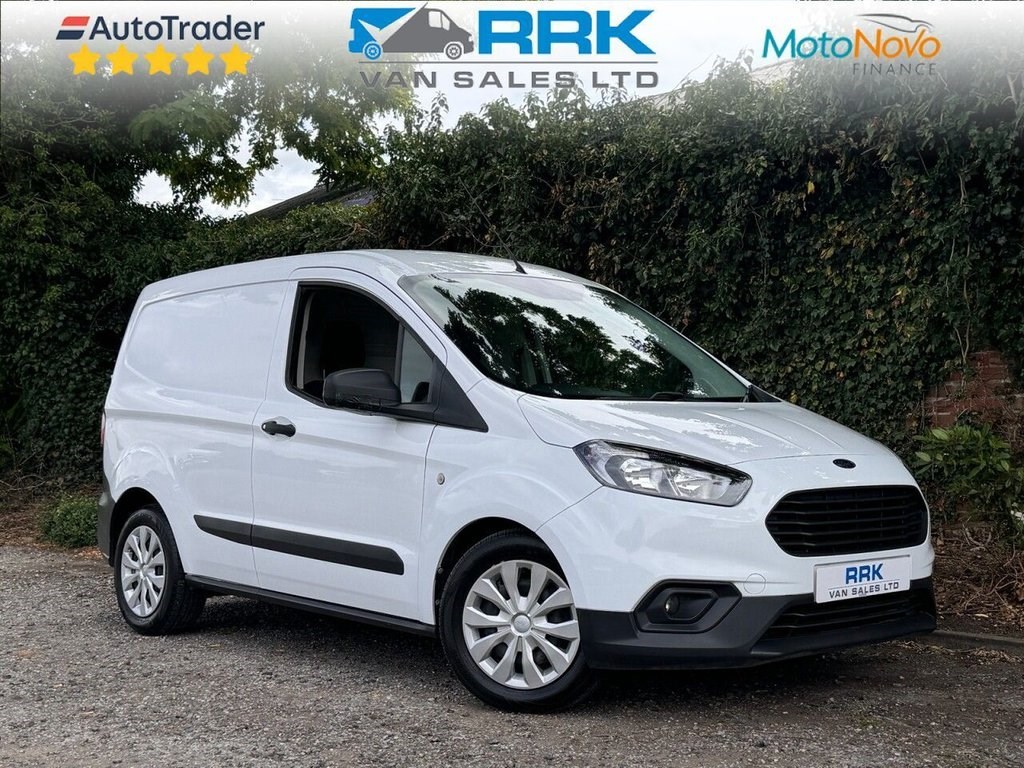 Ford Transit Courier Listing Image