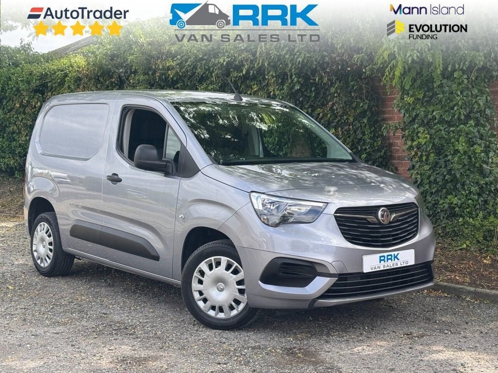 Vauxhall Combo Listing Image