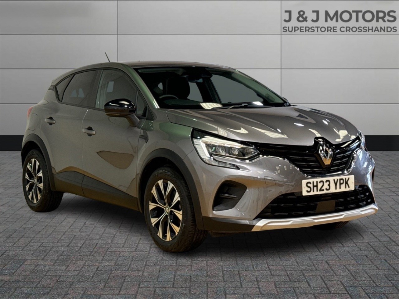 Renault Captur Listing Image