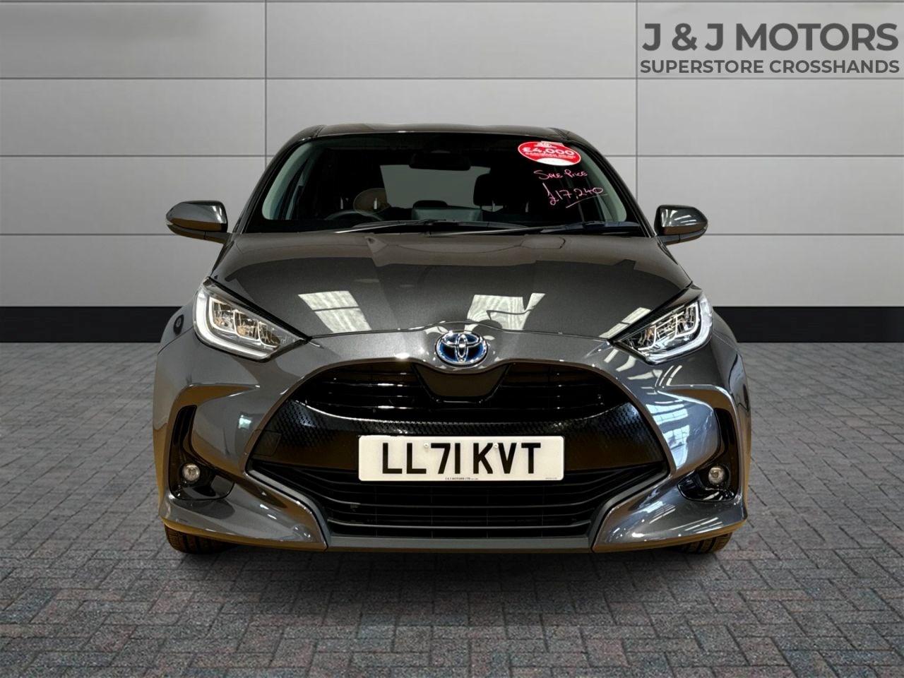 Toyota Yaris Listing Image