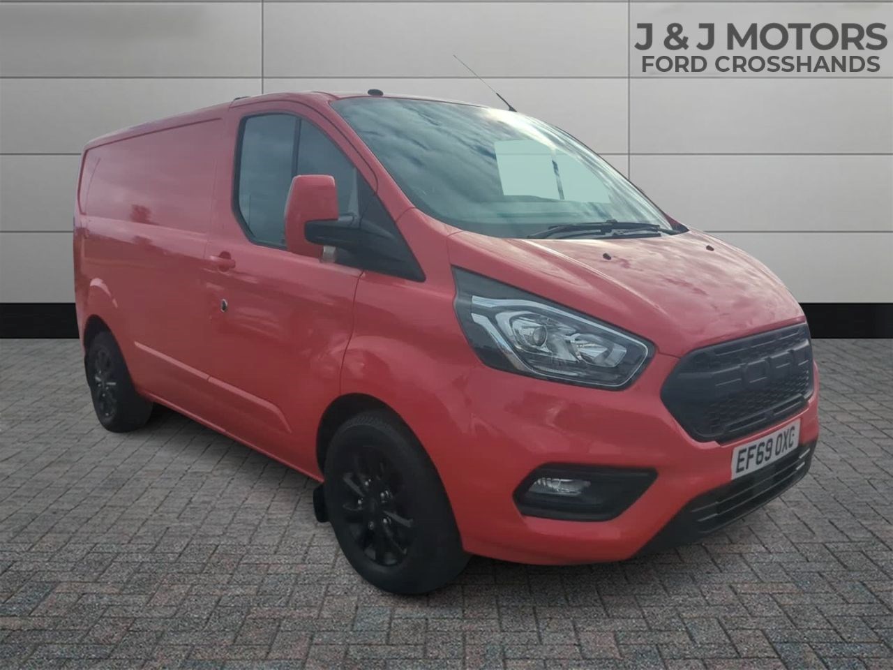 Ford Transit Custom Listing Image