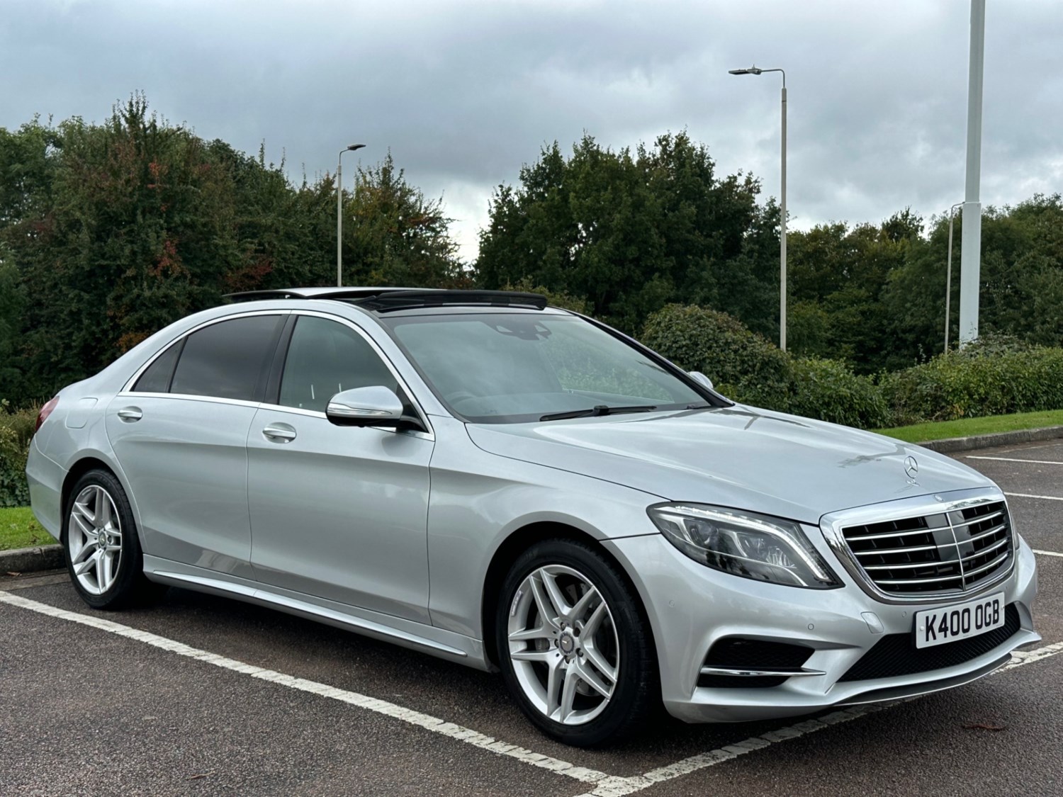 Mercedes-Benz S-Class Listing Image