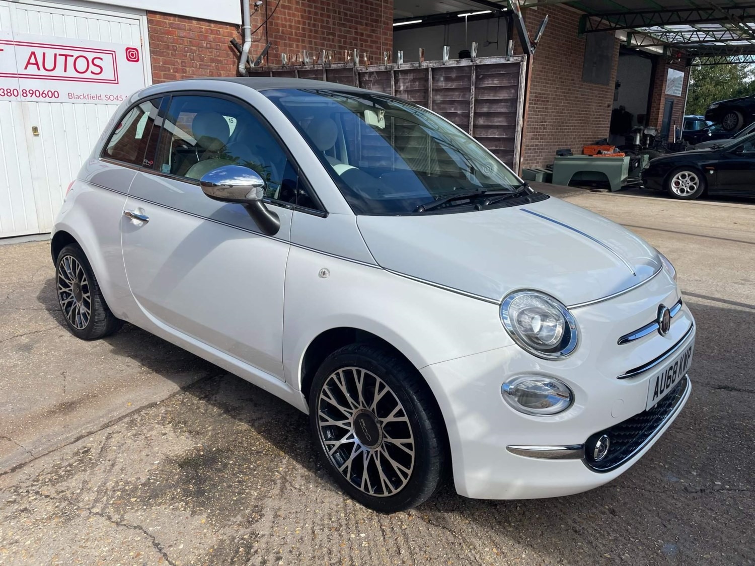 Fiat 500C Listing Image