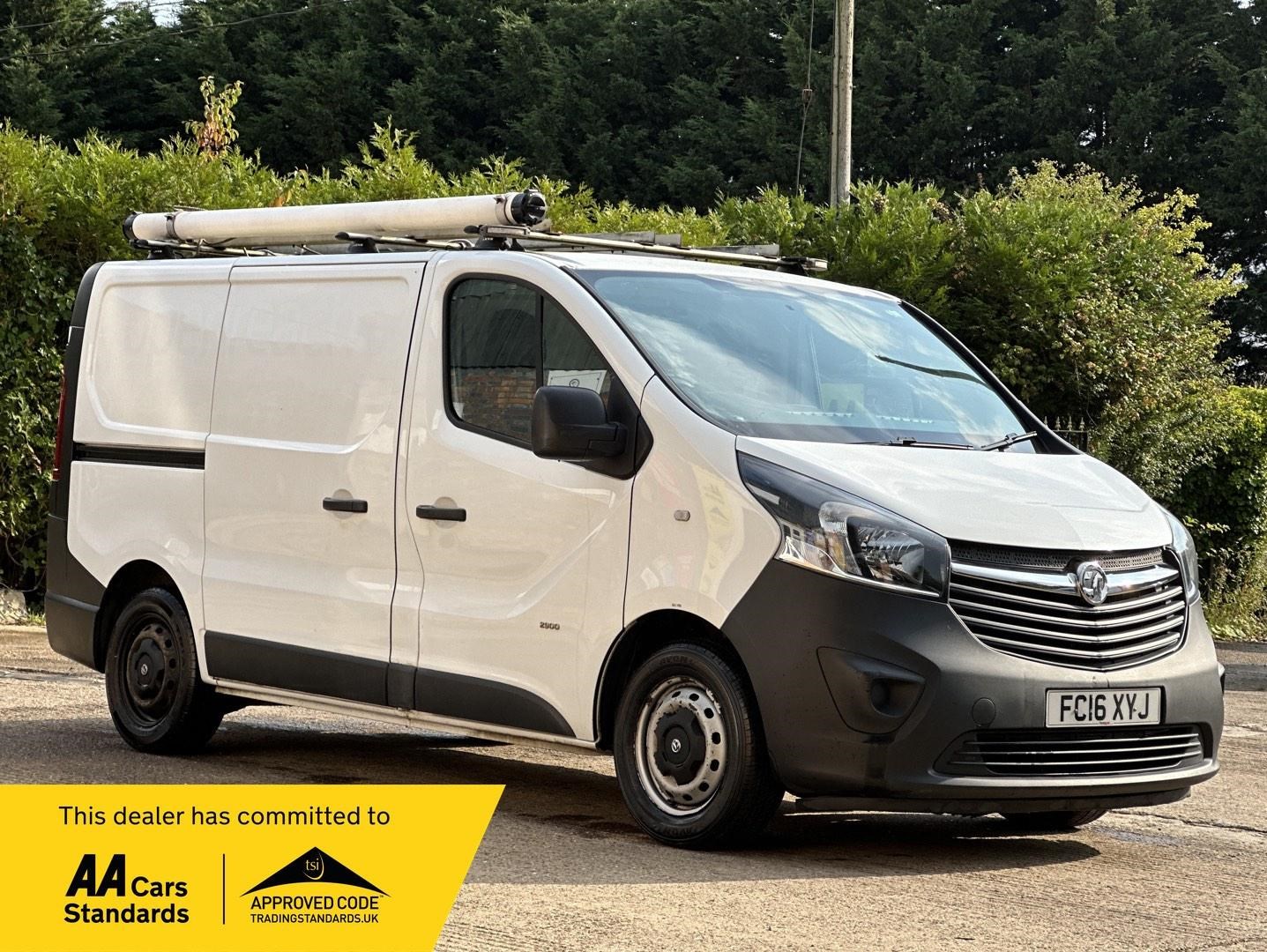 Vauxhall Vivaro Listing Image