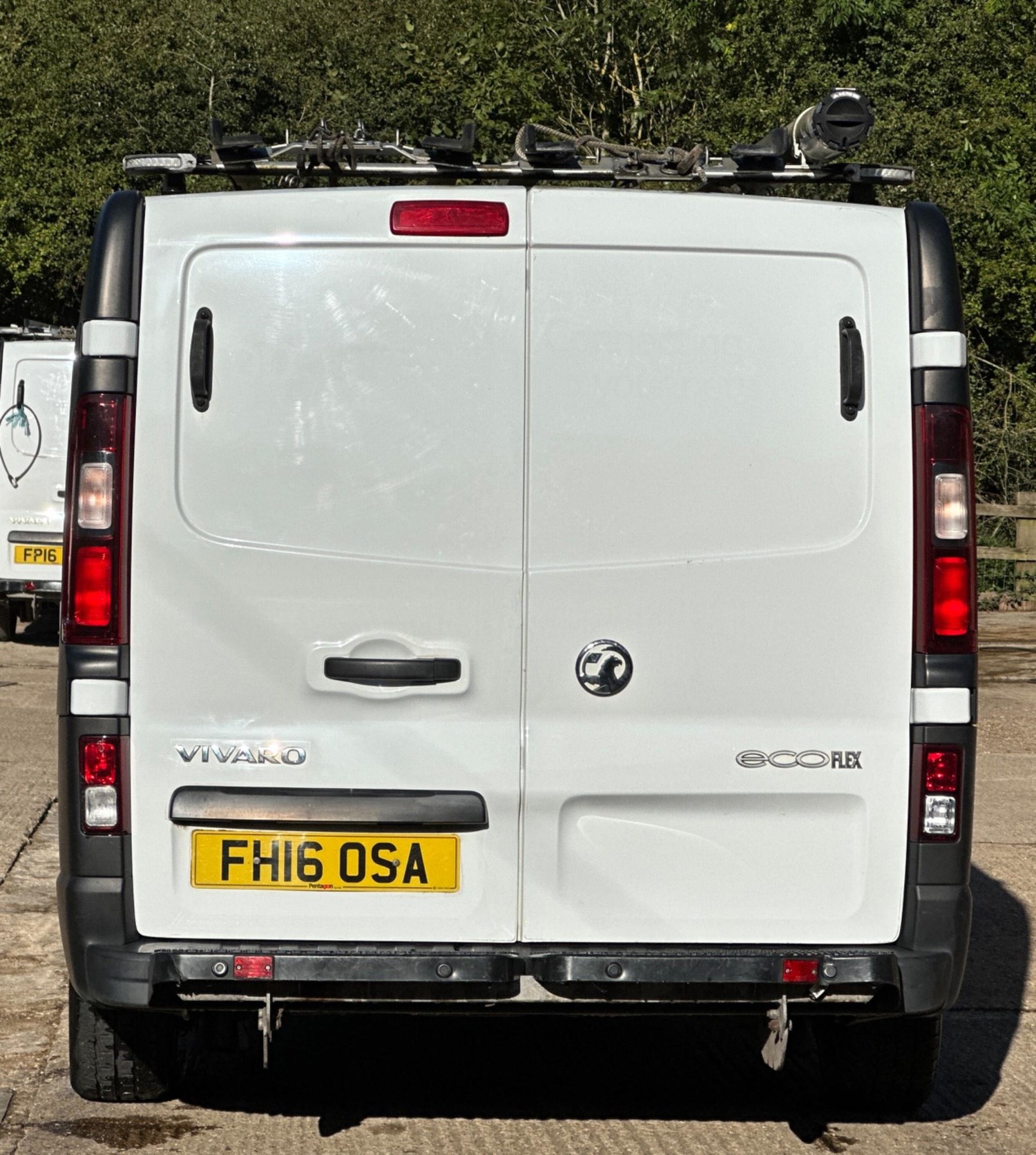 Vauxhall Vivaro Listing Image