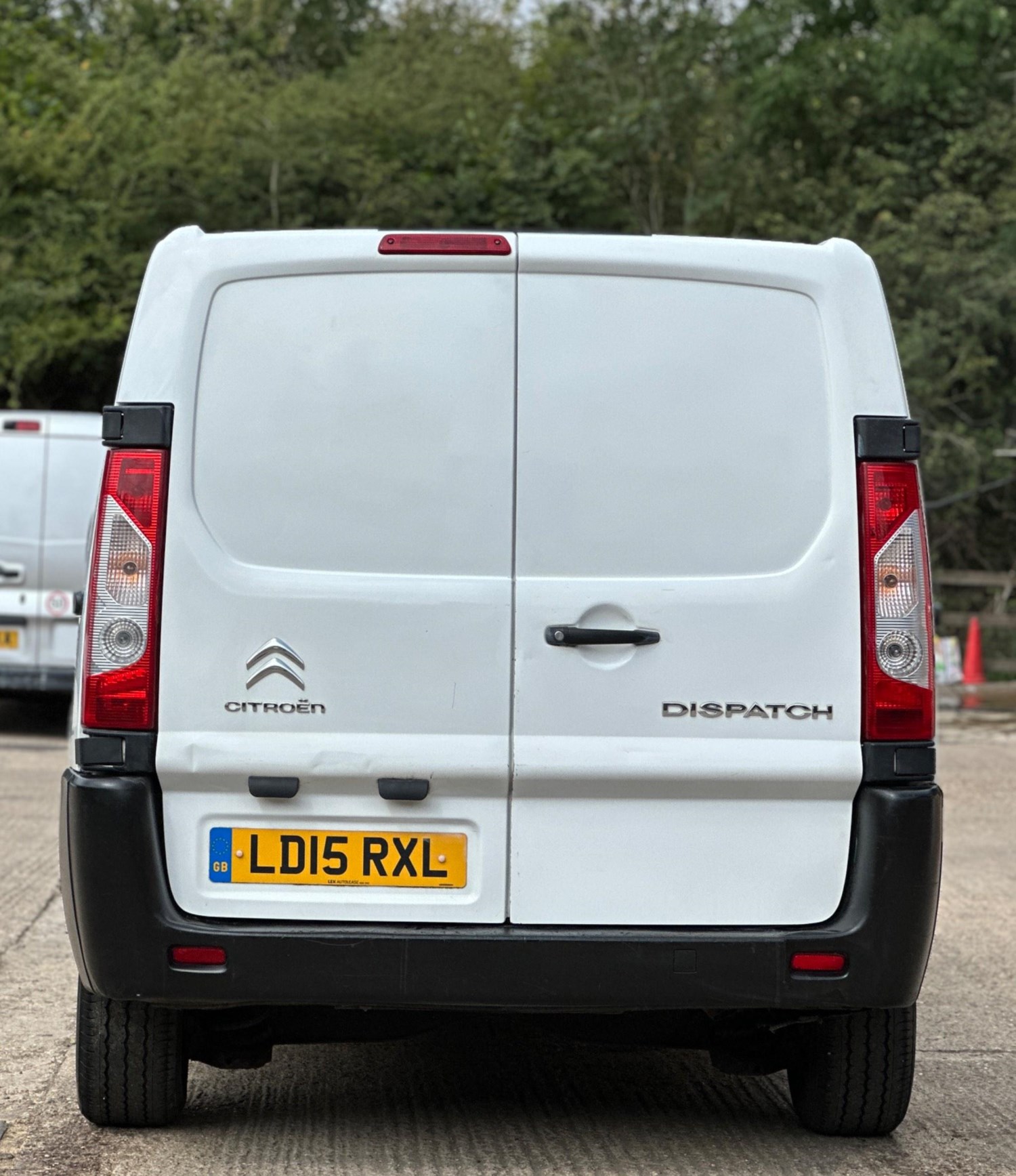 Citroen Dispatch Listing Image