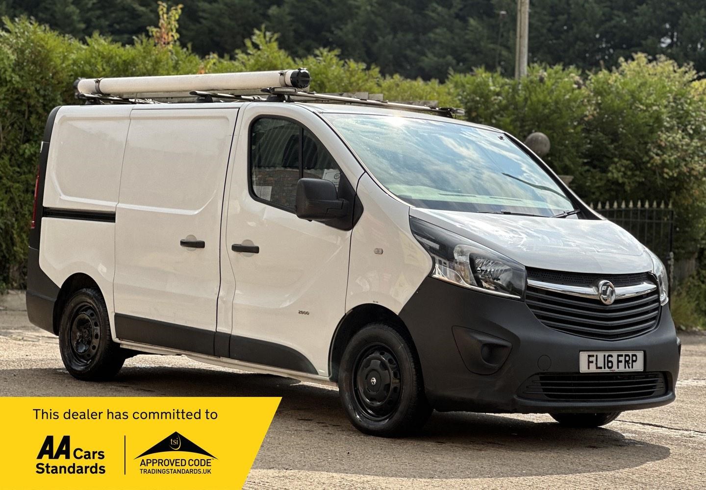 Vauxhall Vivaro Listing Image