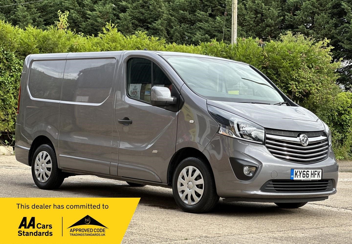 Vauxhall Vivaro Listing Image