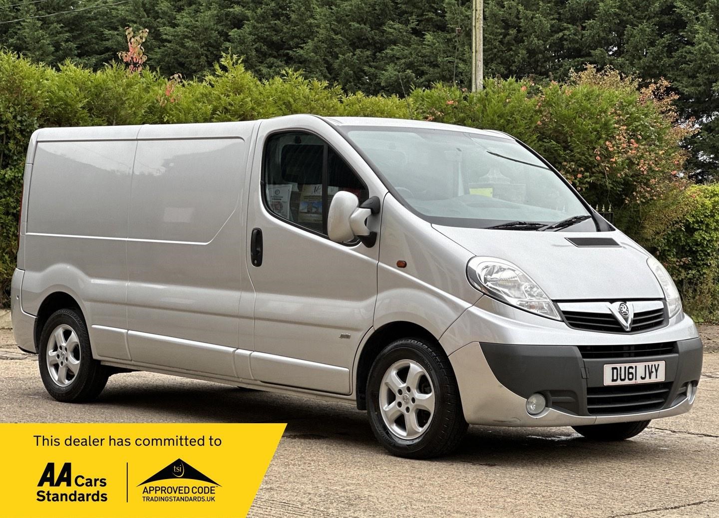 Vauxhall Vivaro Listing Image