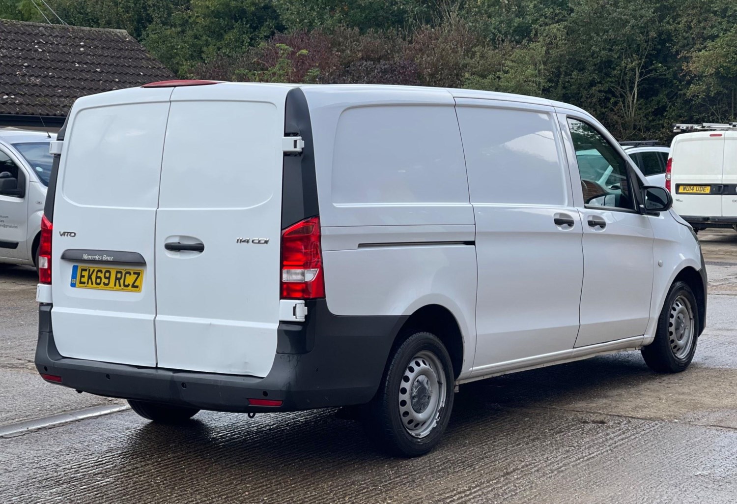 Mercedes-Benz Vito Listing Image