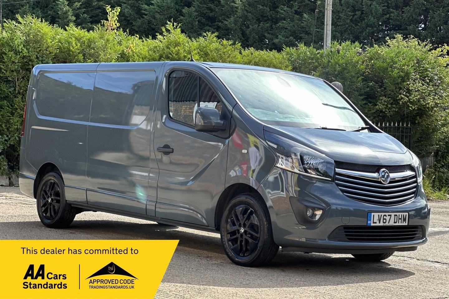 Vauxhall Vivaro Listing Image