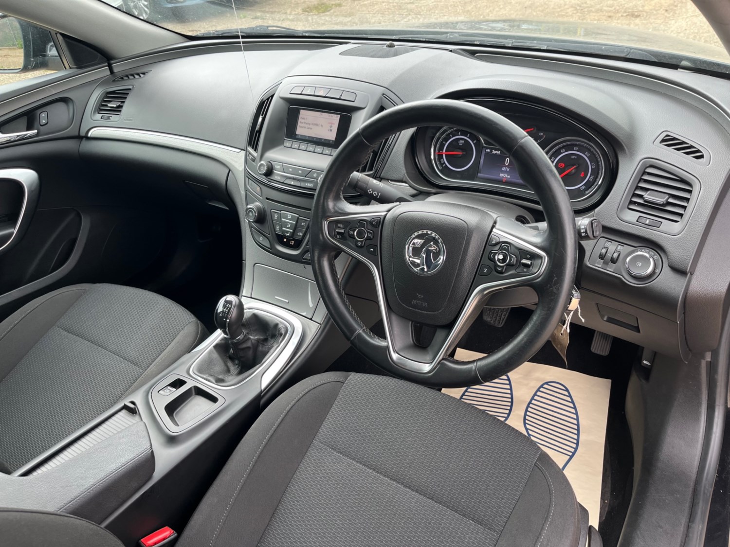 Vauxhall Insignia Listing Image