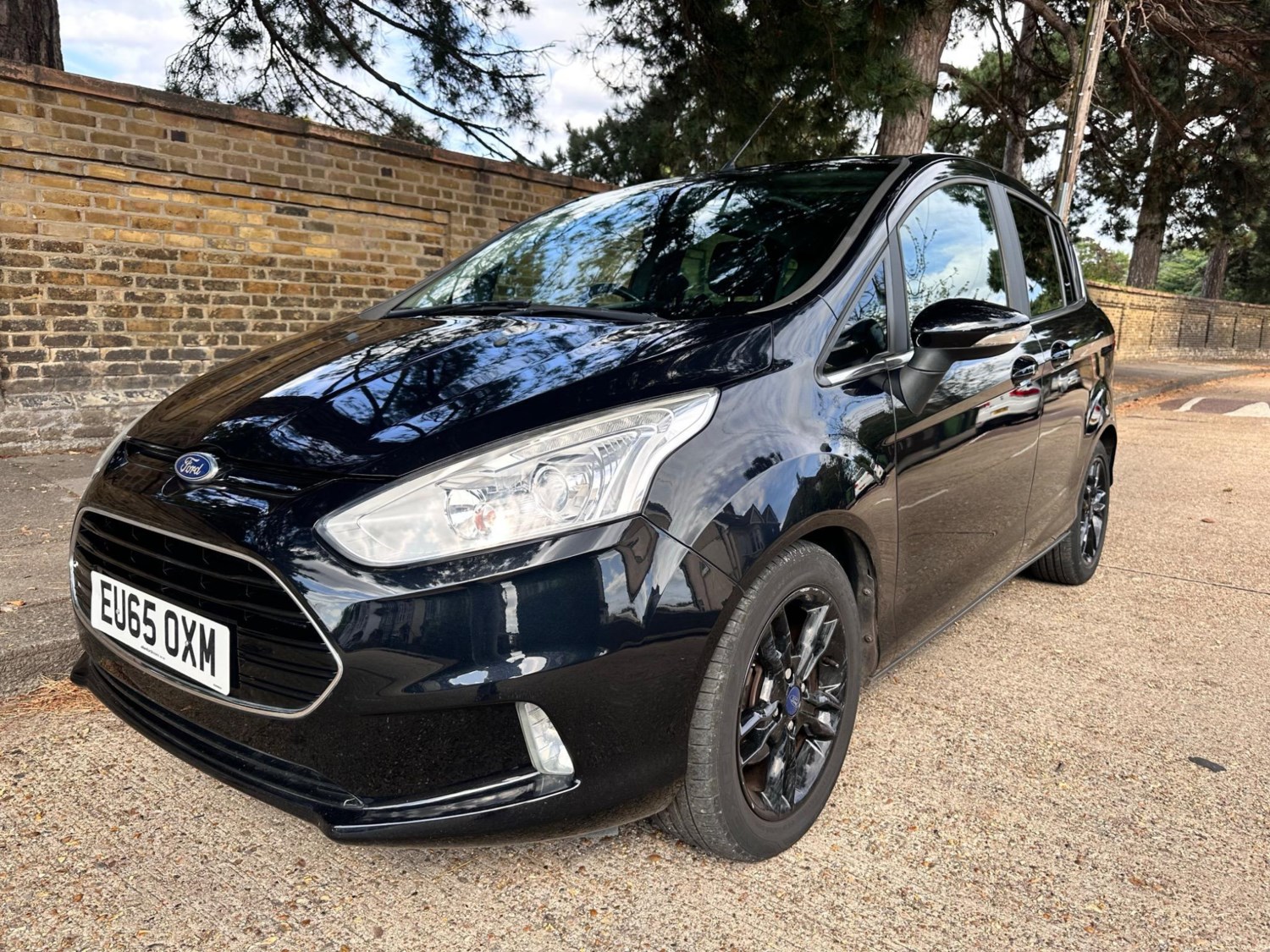 Ford B-Max Listing Image