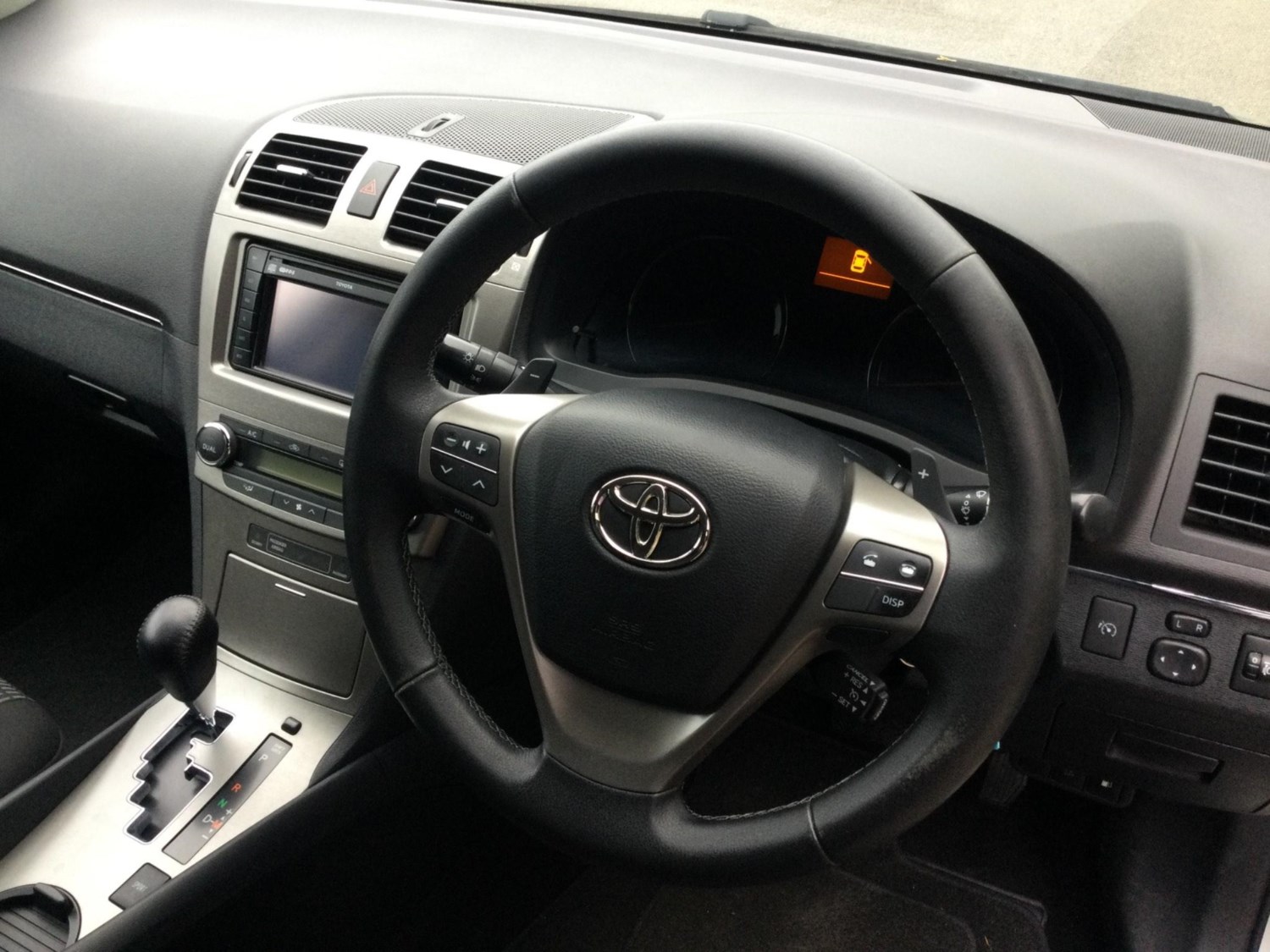 Toyota Avensis Listing Image