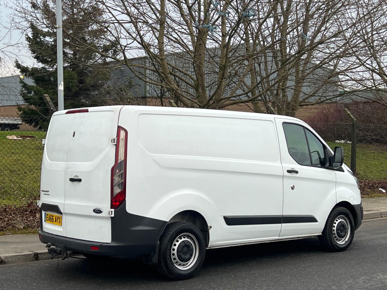 Ford Transit Custom Listing Image