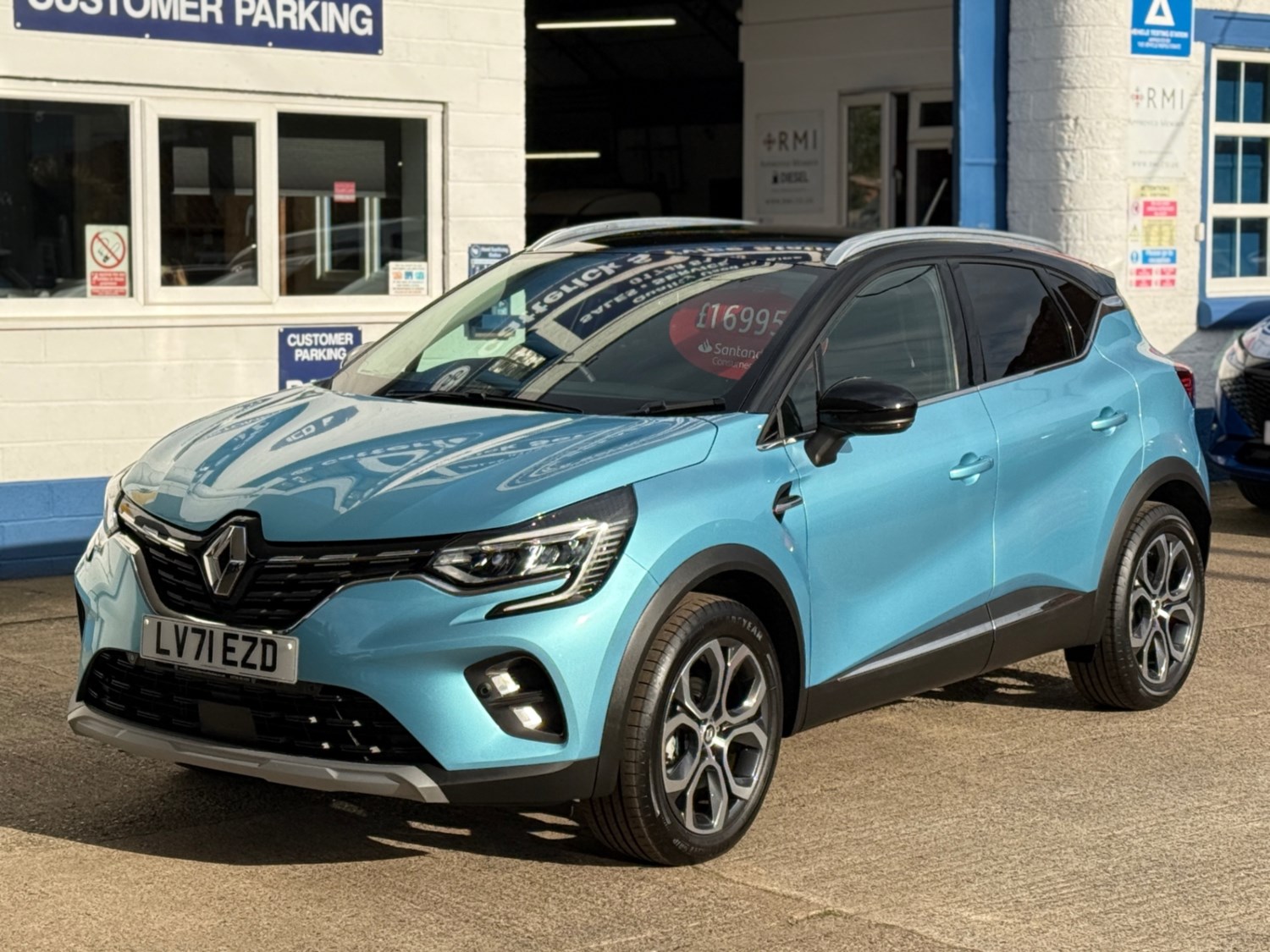 Renault Captur Listing Image