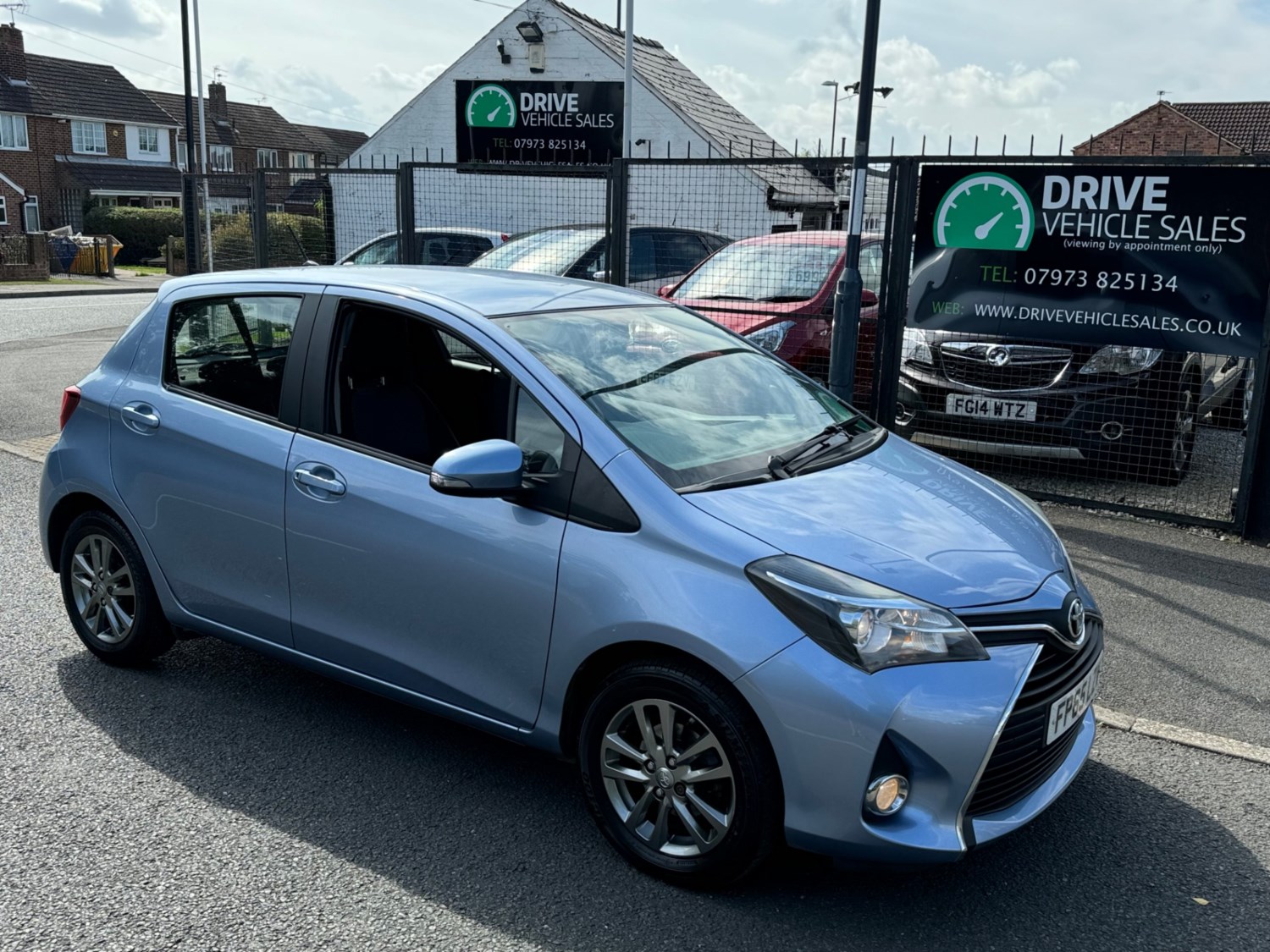 Toyota Yaris Listing Image