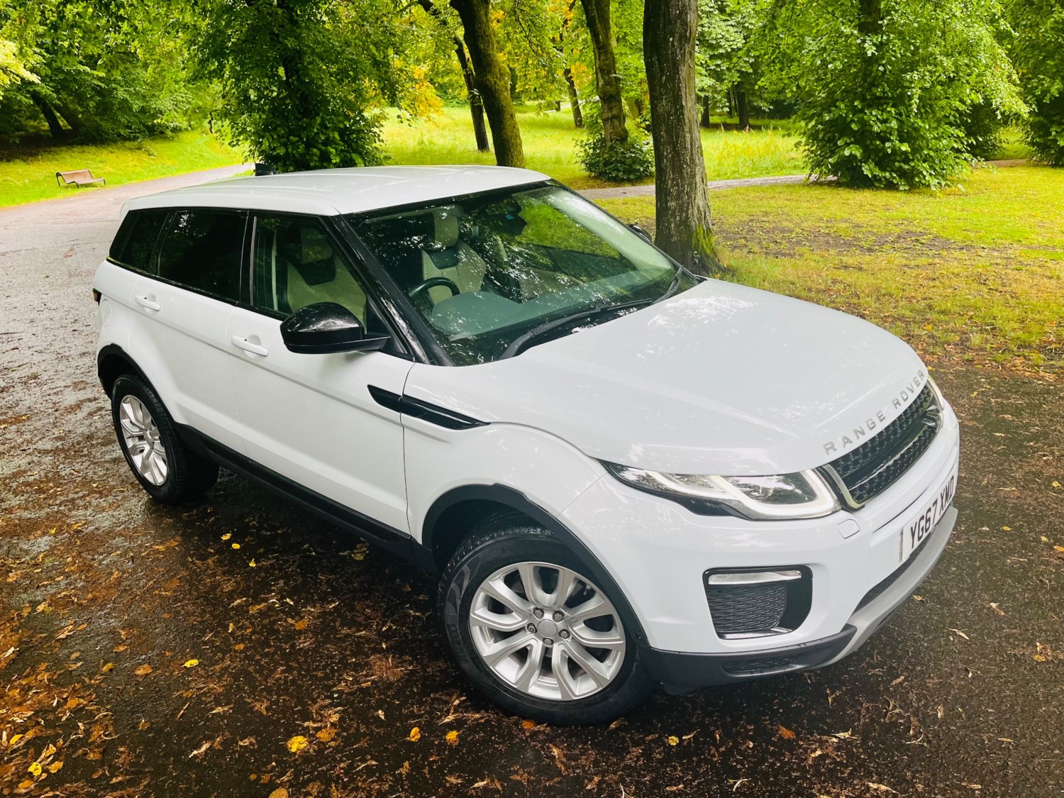 Land Rover Range Rover Evoque Listing Image