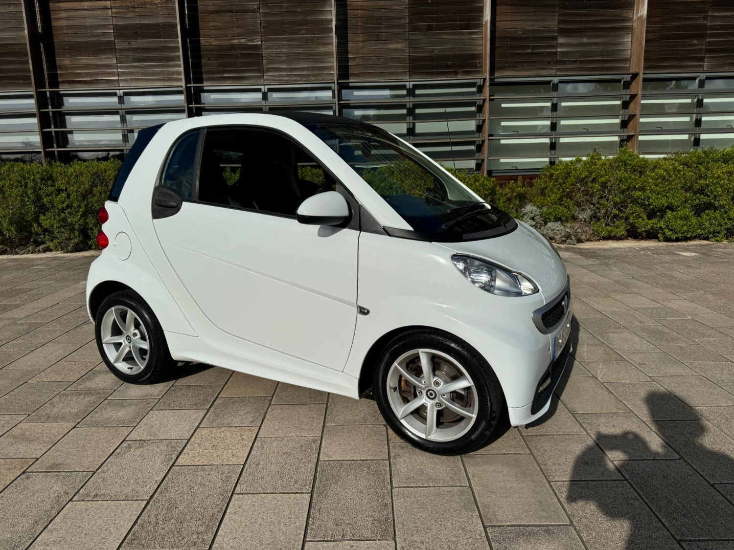 Smart fortwo Listing Image