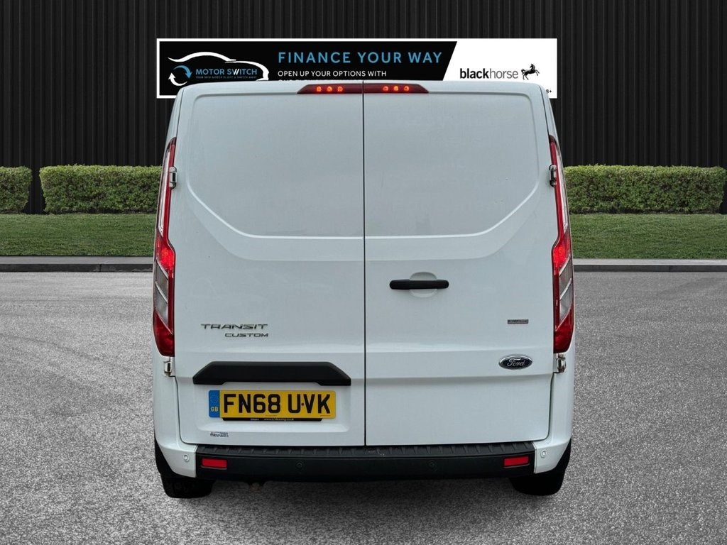 Ford Transit Custom Listing Image