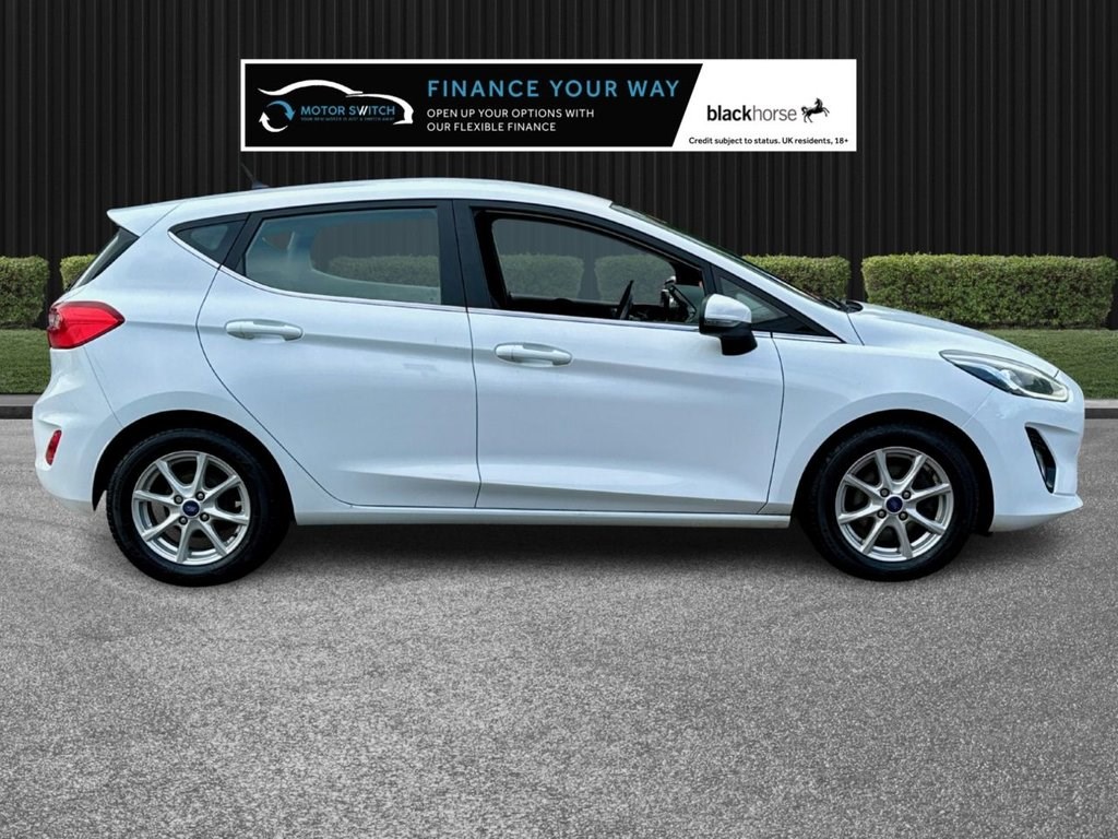 Ford Fiesta Listing Image