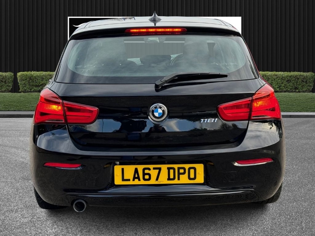 BMW 1 Series Listing Image