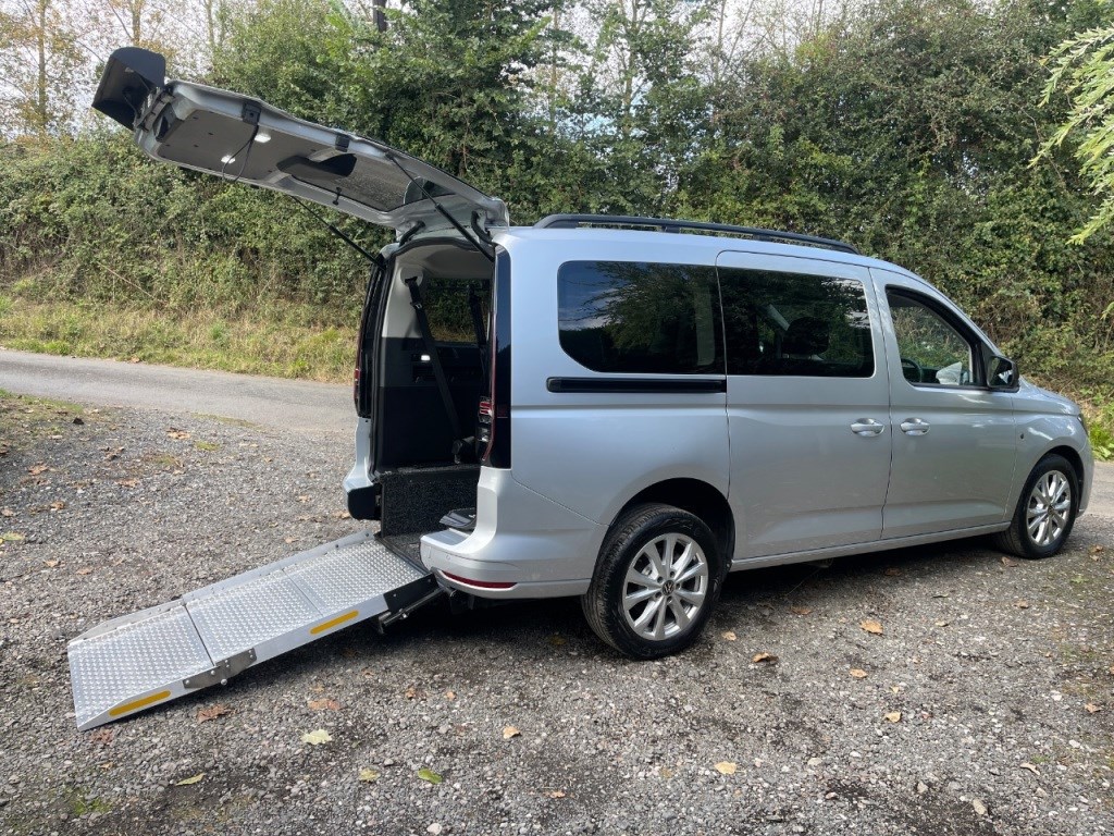 Volkswagen Caddy Maxi Listing Image