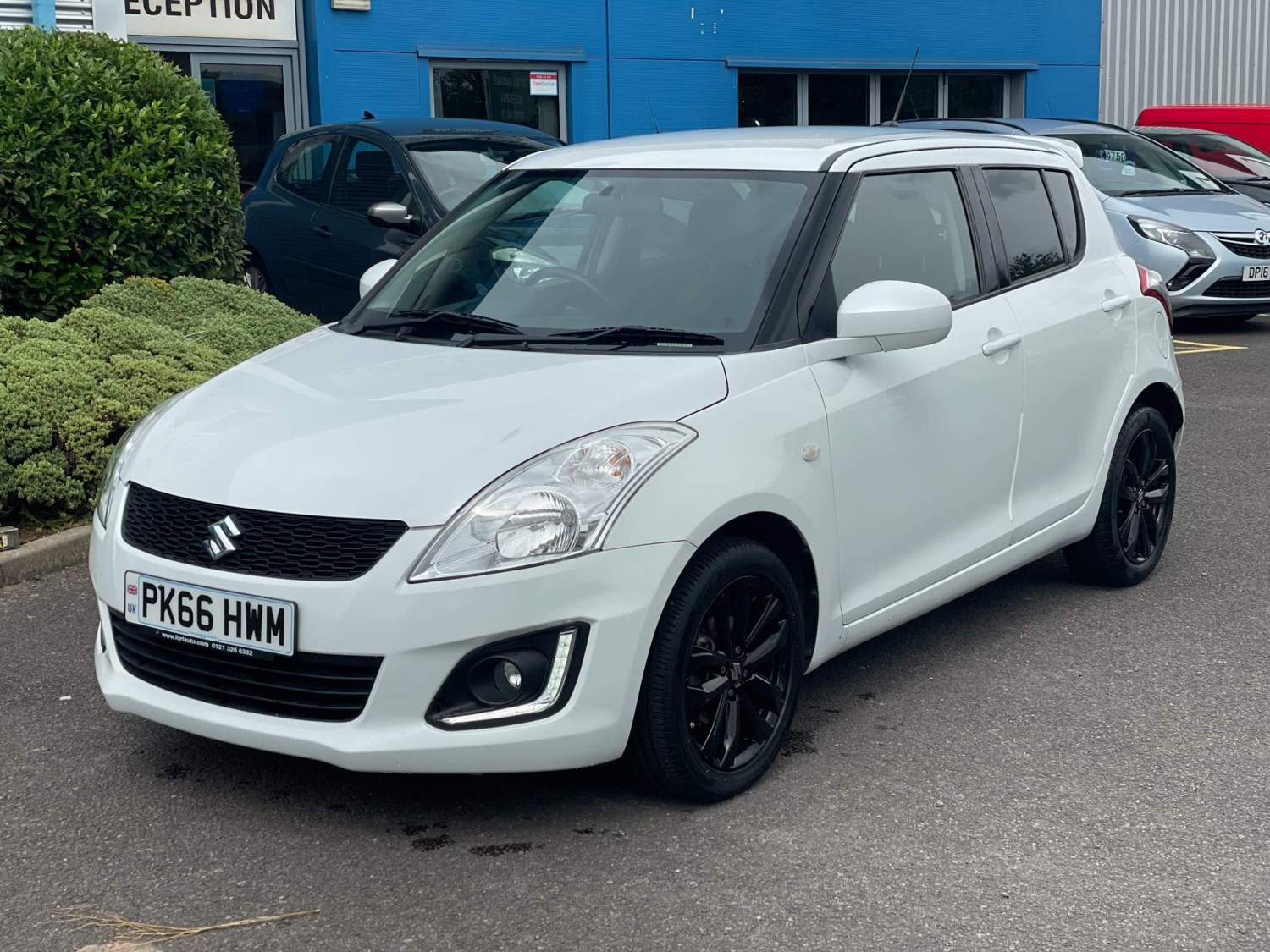 Suzuki Swift Listing Image