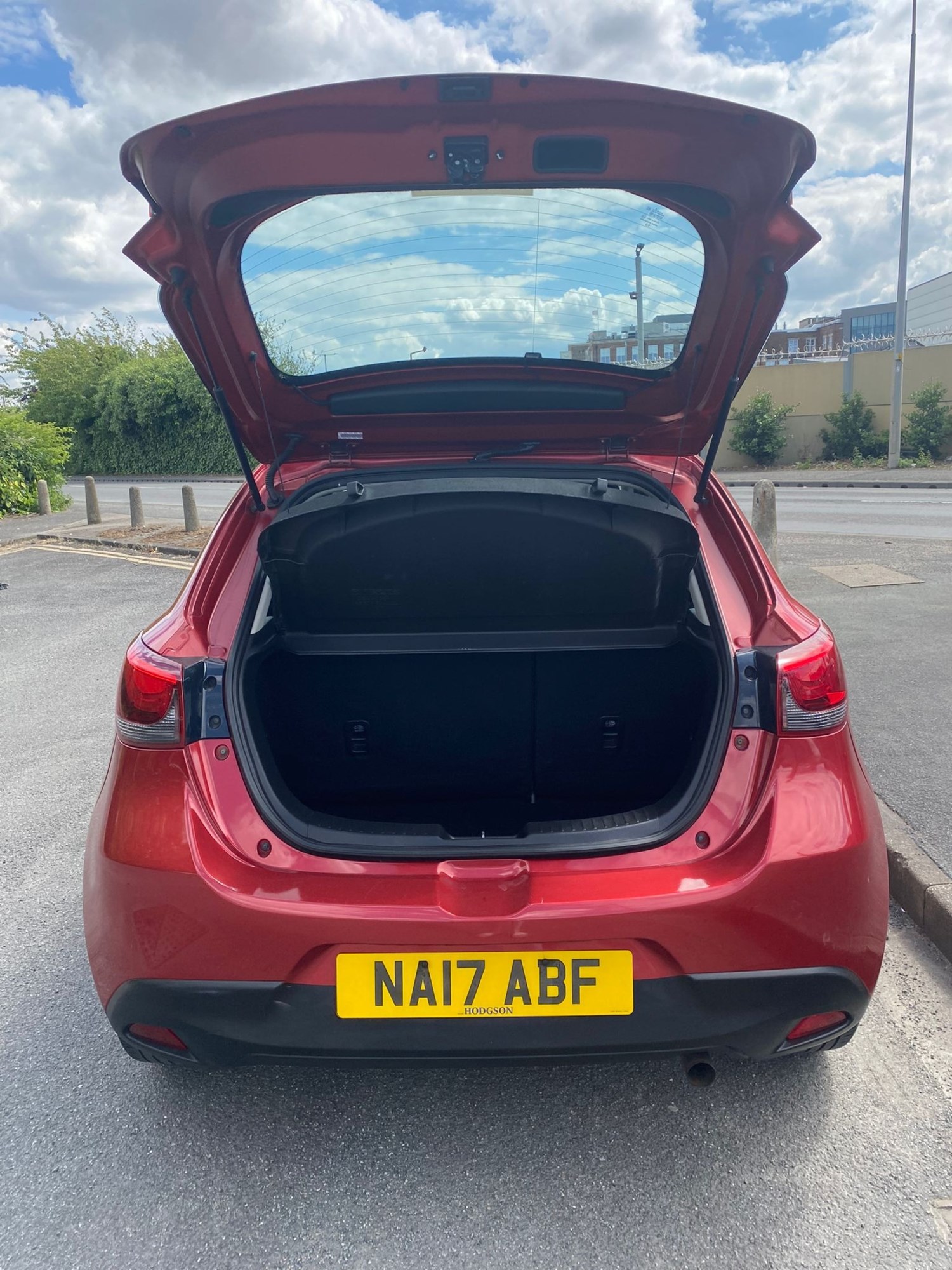 Mazda 2 Listing Image