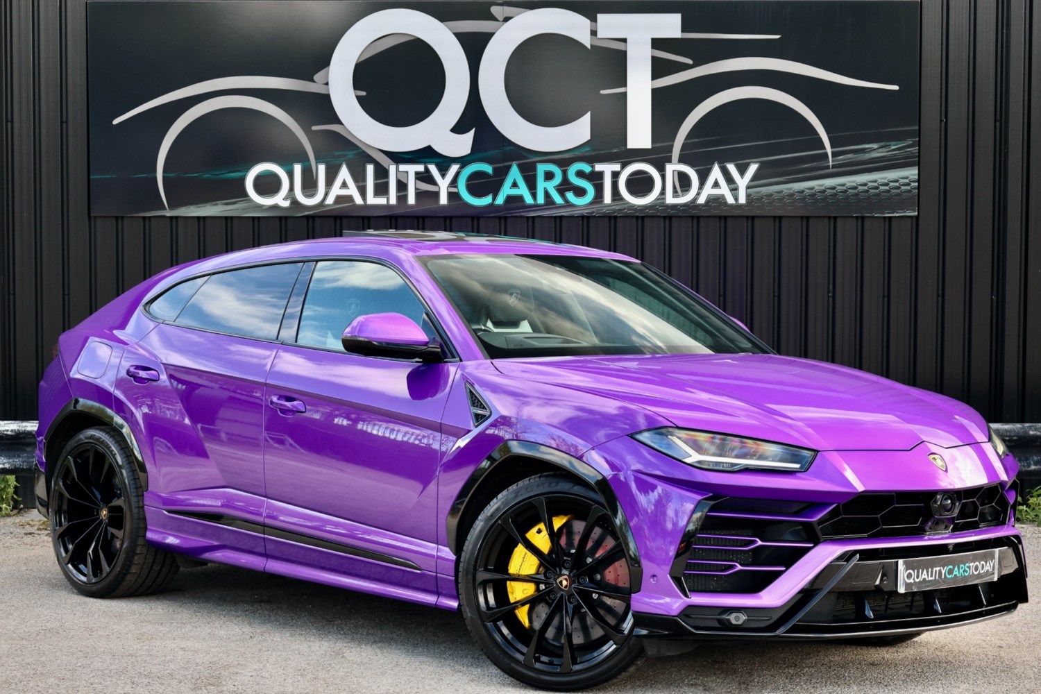 Lamborghini Urus Listing Image