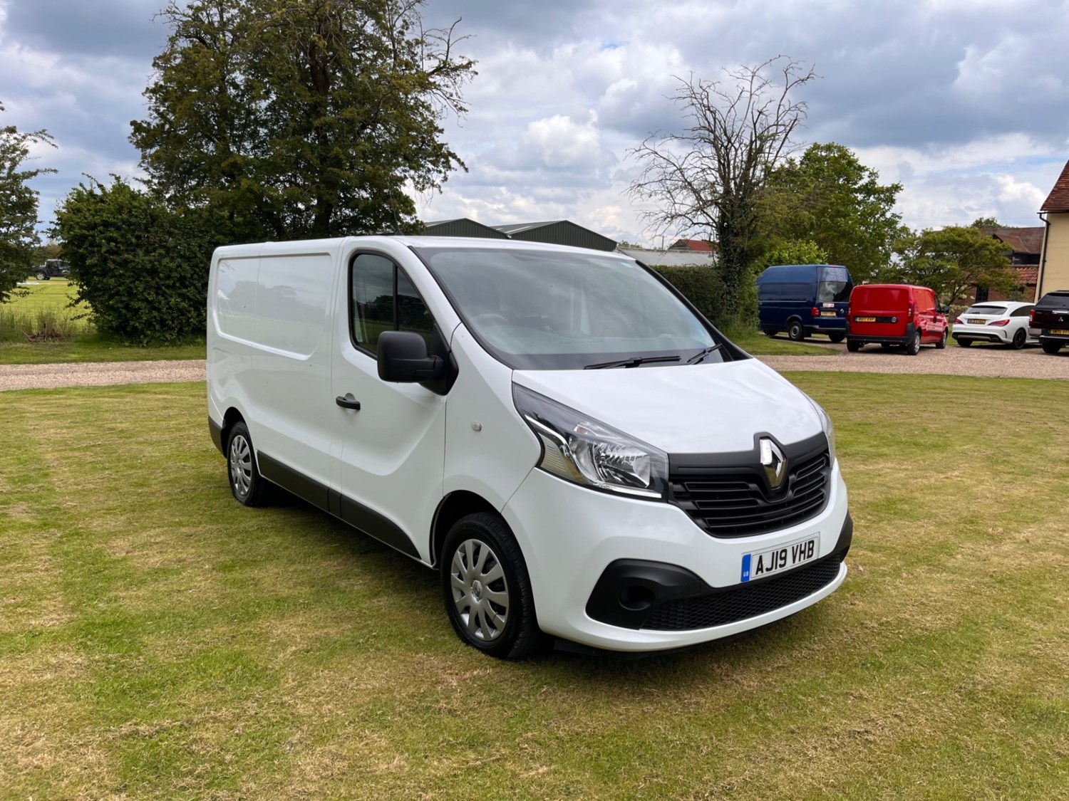 Renault Trafic Listing Image