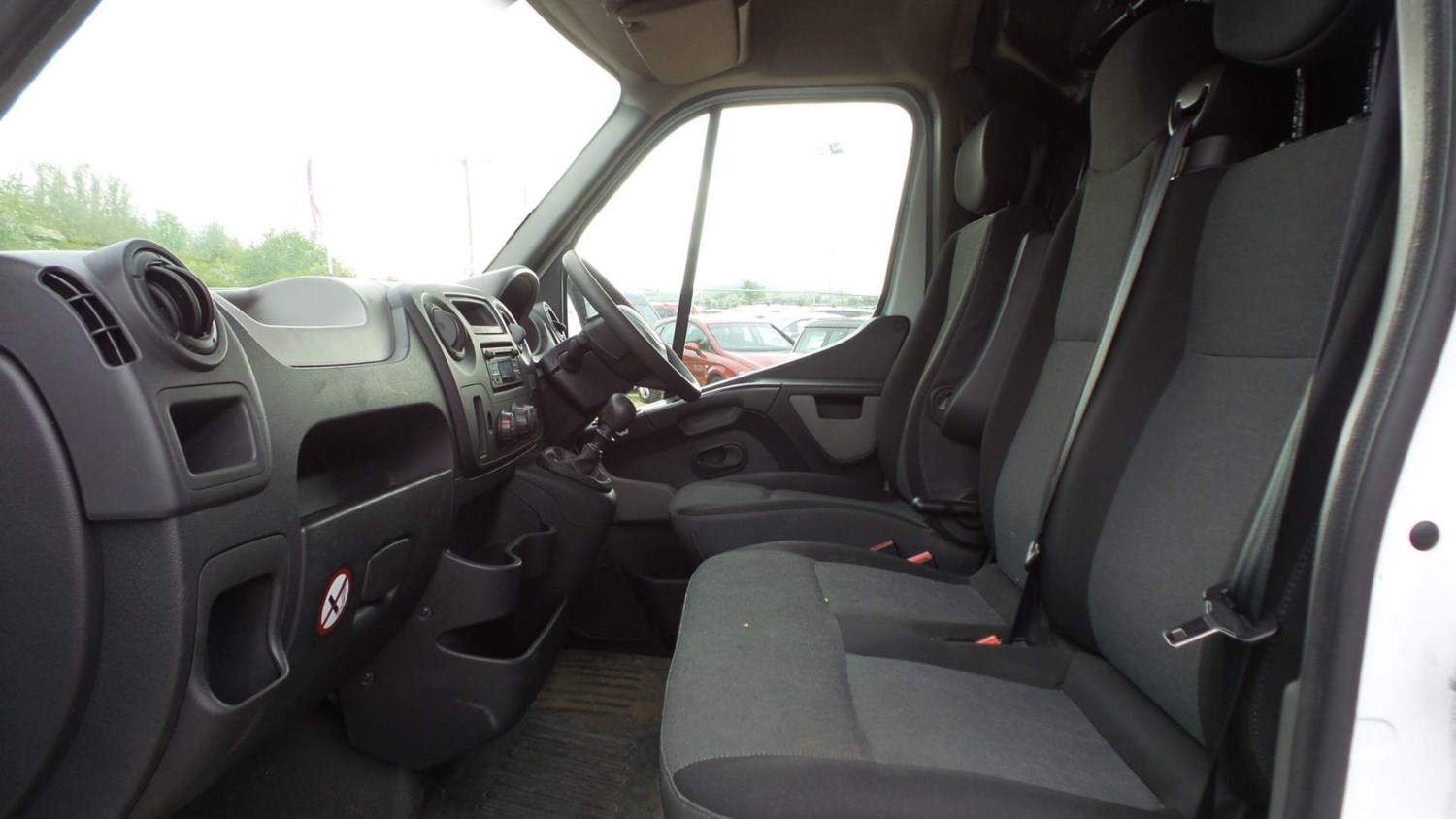 Renault Master Listing Image