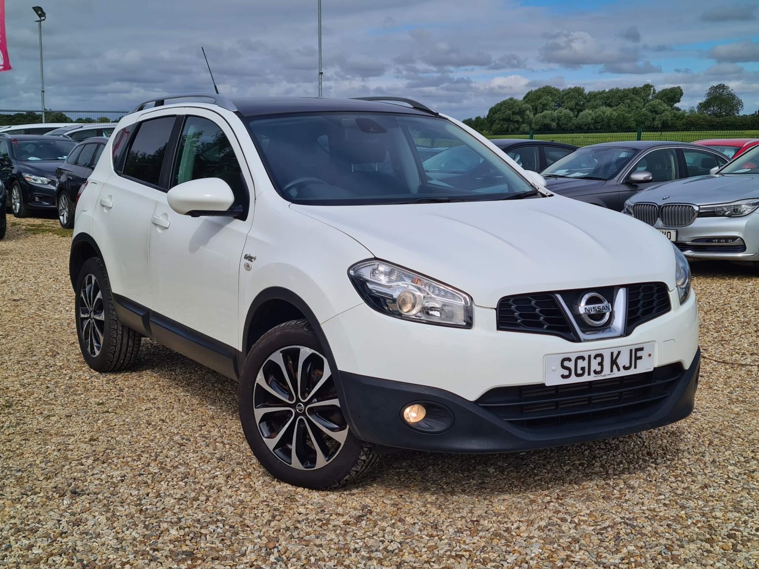 Nissan Qashqai Listing Image