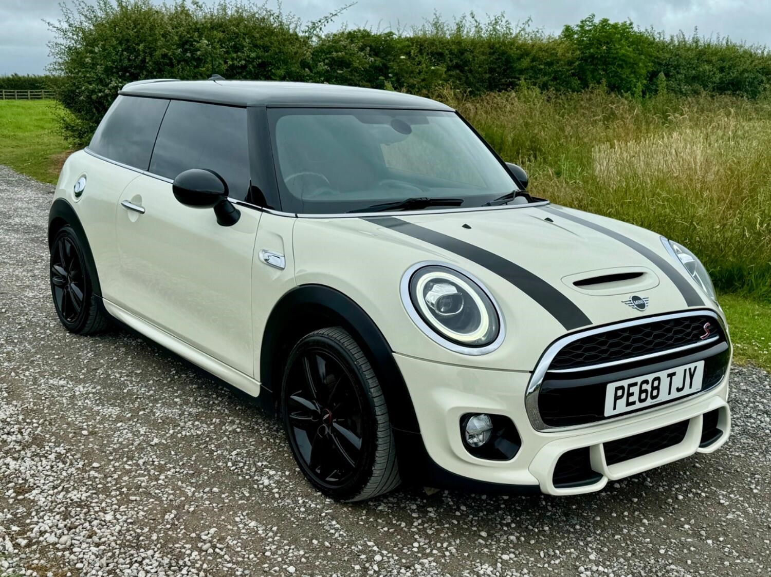 MINI Hatch Listing Image