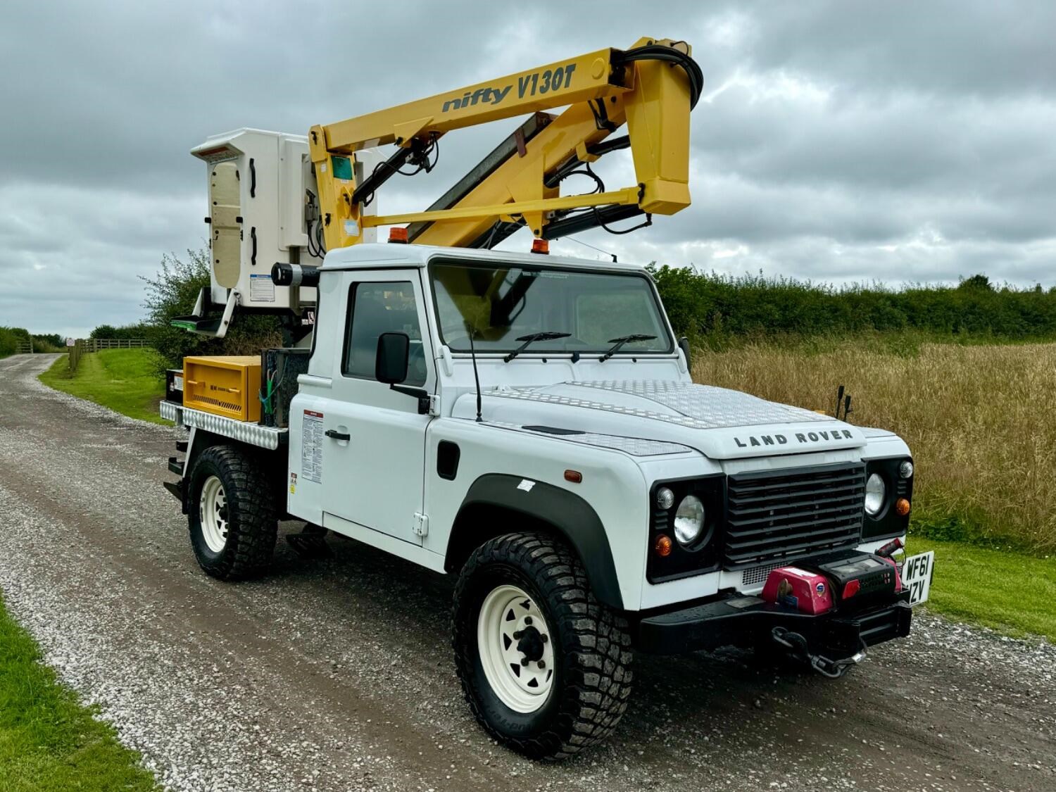 Land Rover Defender 110 Listing Image