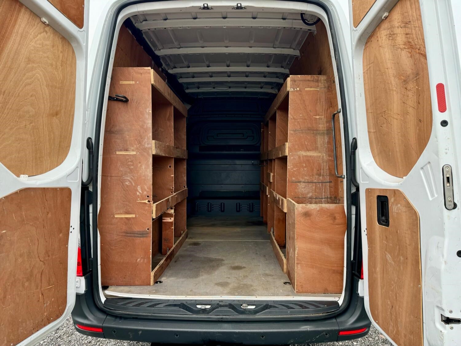 Mercedes-Benz Sprinter Listing Image