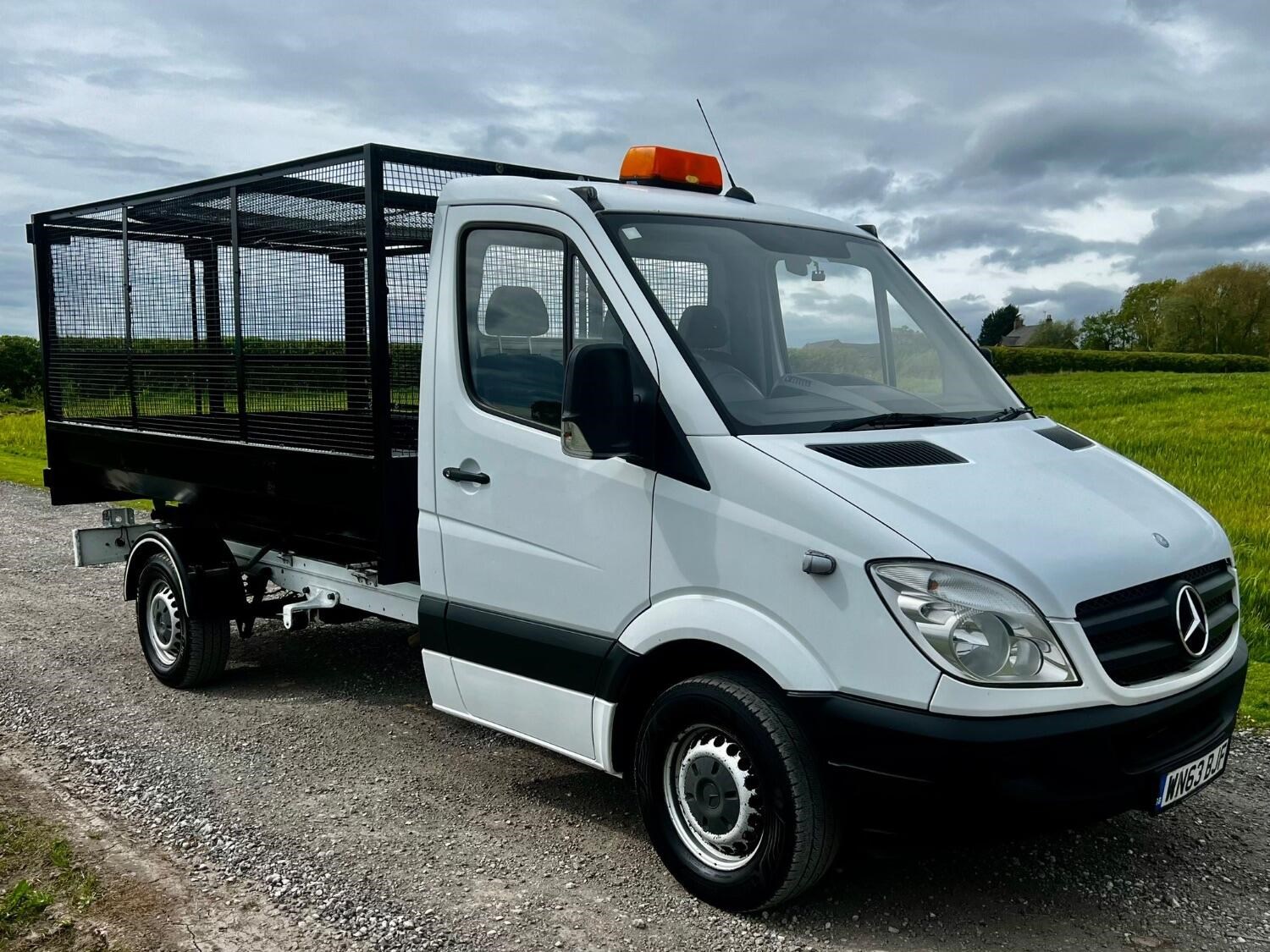 Mercedes-Benz Sprinter Listing Image