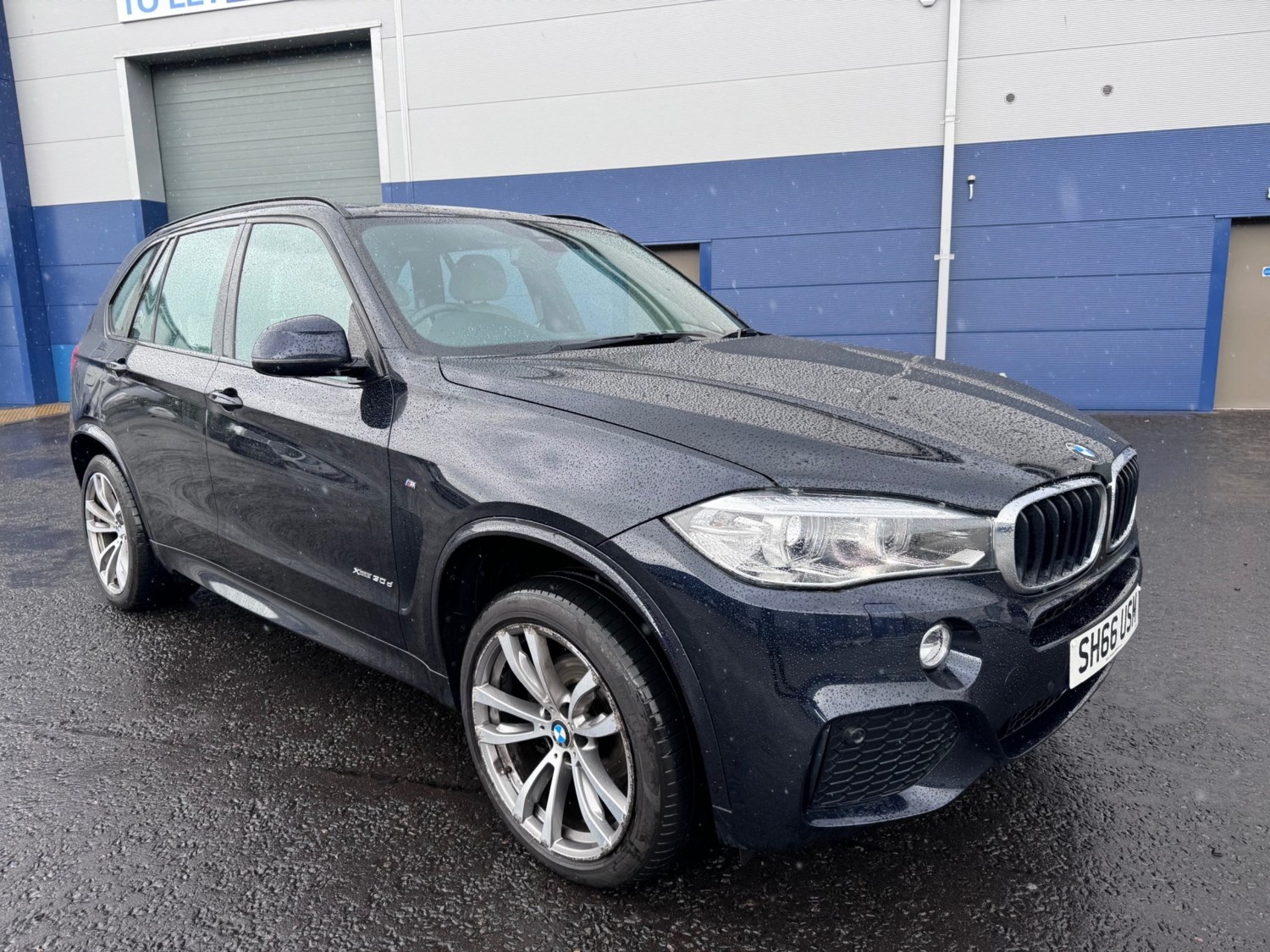 BMW X5 Listing Image