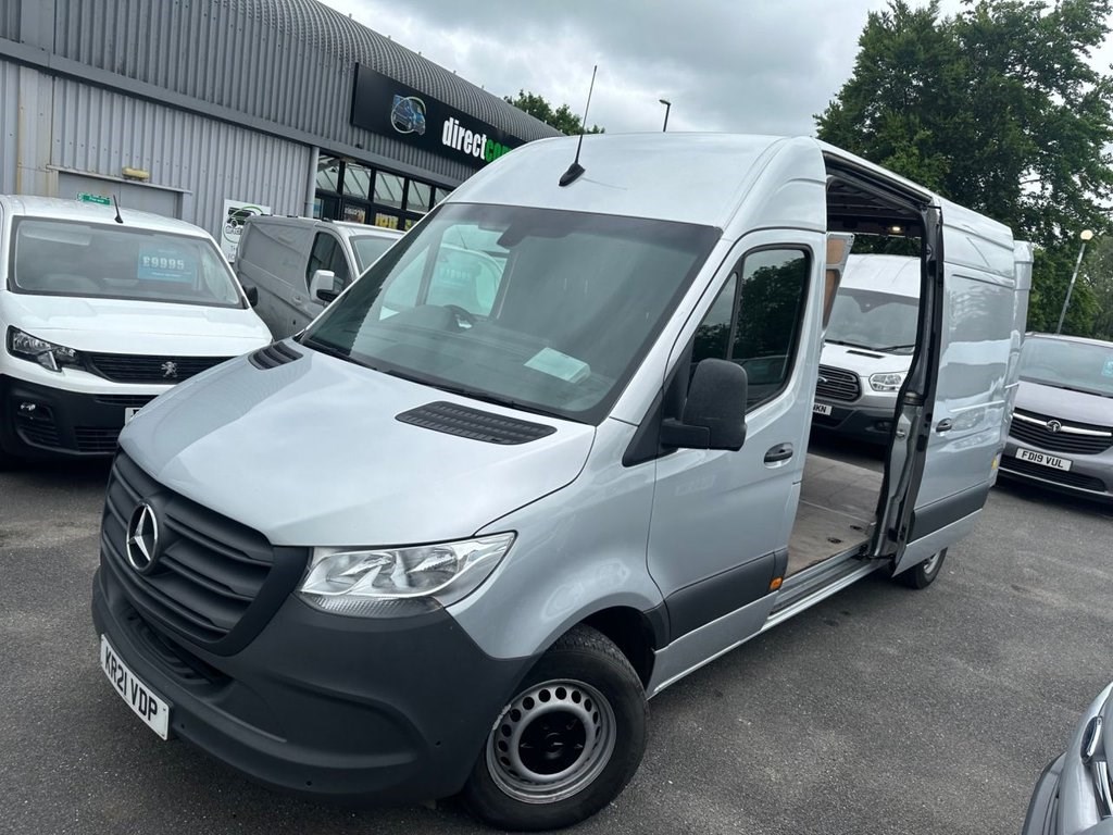 Mercedes-Benz Sprinter Listing Image