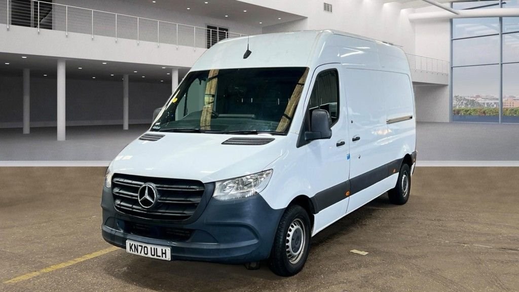 Mercedes-Benz Sprinter Listing Image