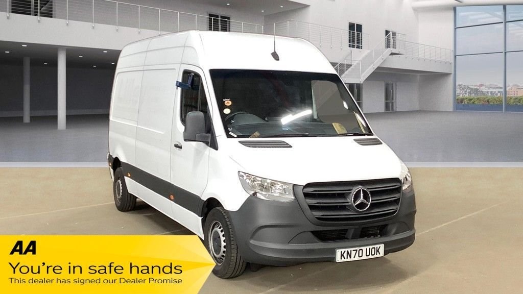 Mercedes-Benz Sprinter Listing Image