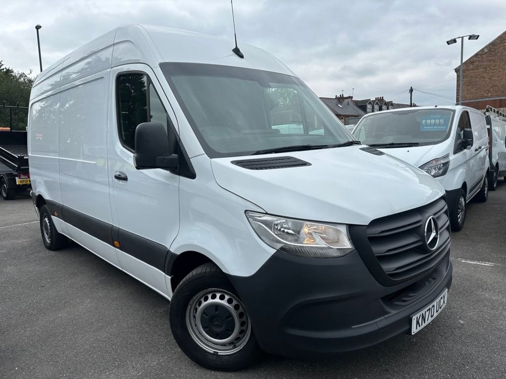 Mercedes-Benz Sprinter Listing Image